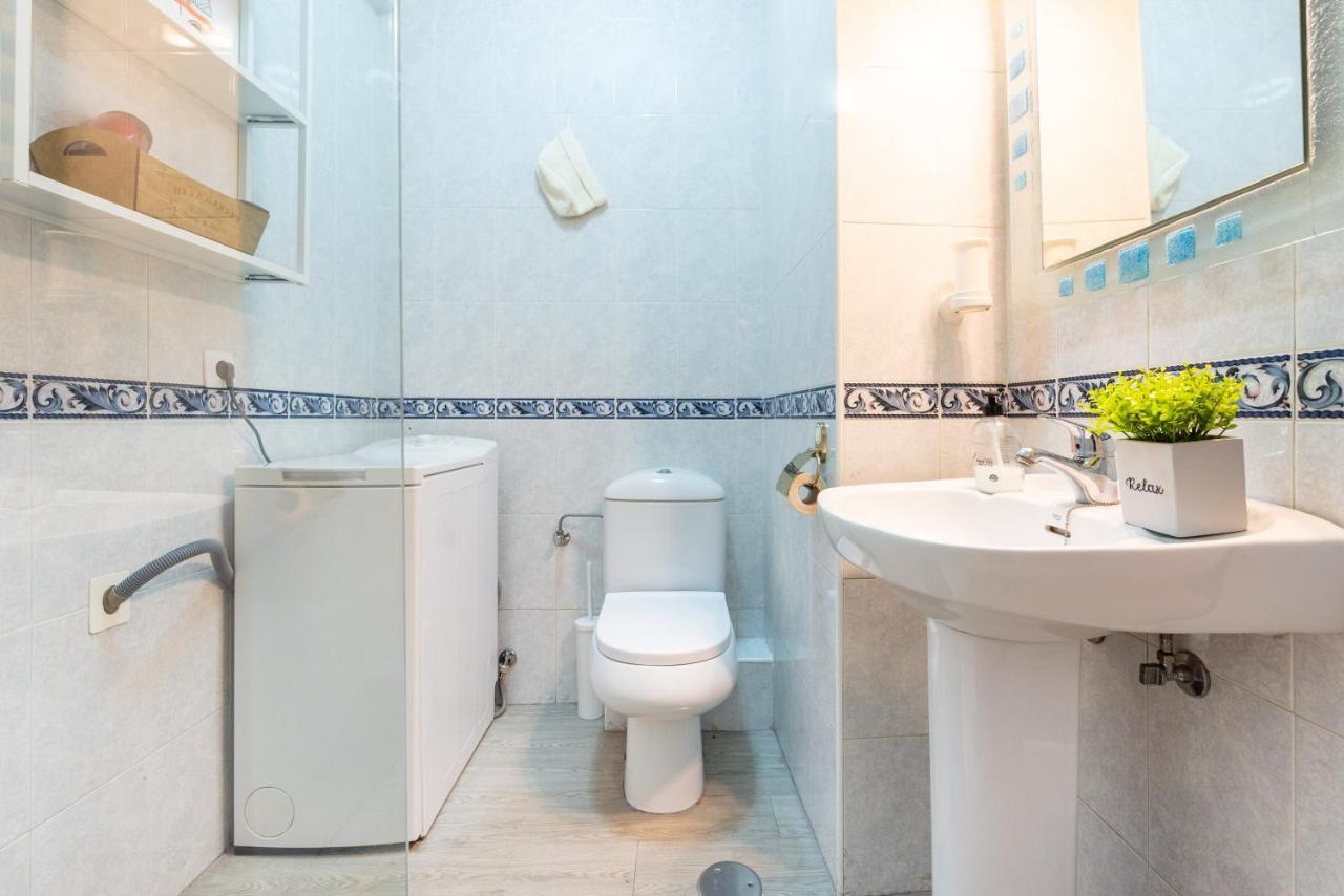 Al Andalus Carihuela Apartman Torremolinos Kültér fotó