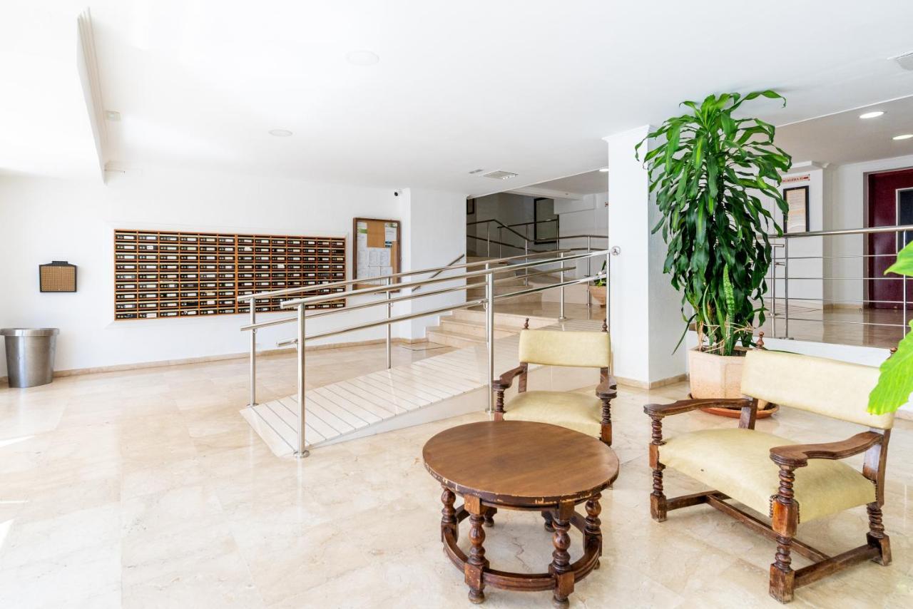 Al Andalus Carihuela Apartman Torremolinos Kültér fotó